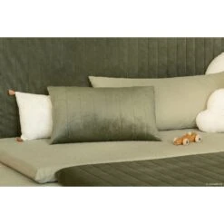 Coussin Akamba 45x30 Cm Velvet Olive Green -Joli Nid Magasin akamba velvet cushion 45x30 nobodinoz OC
