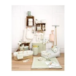 Coussin Décoratif Pomme Botanica -Joli Nid Magasin coussin deco pomme botanica sauthon baby deco OD