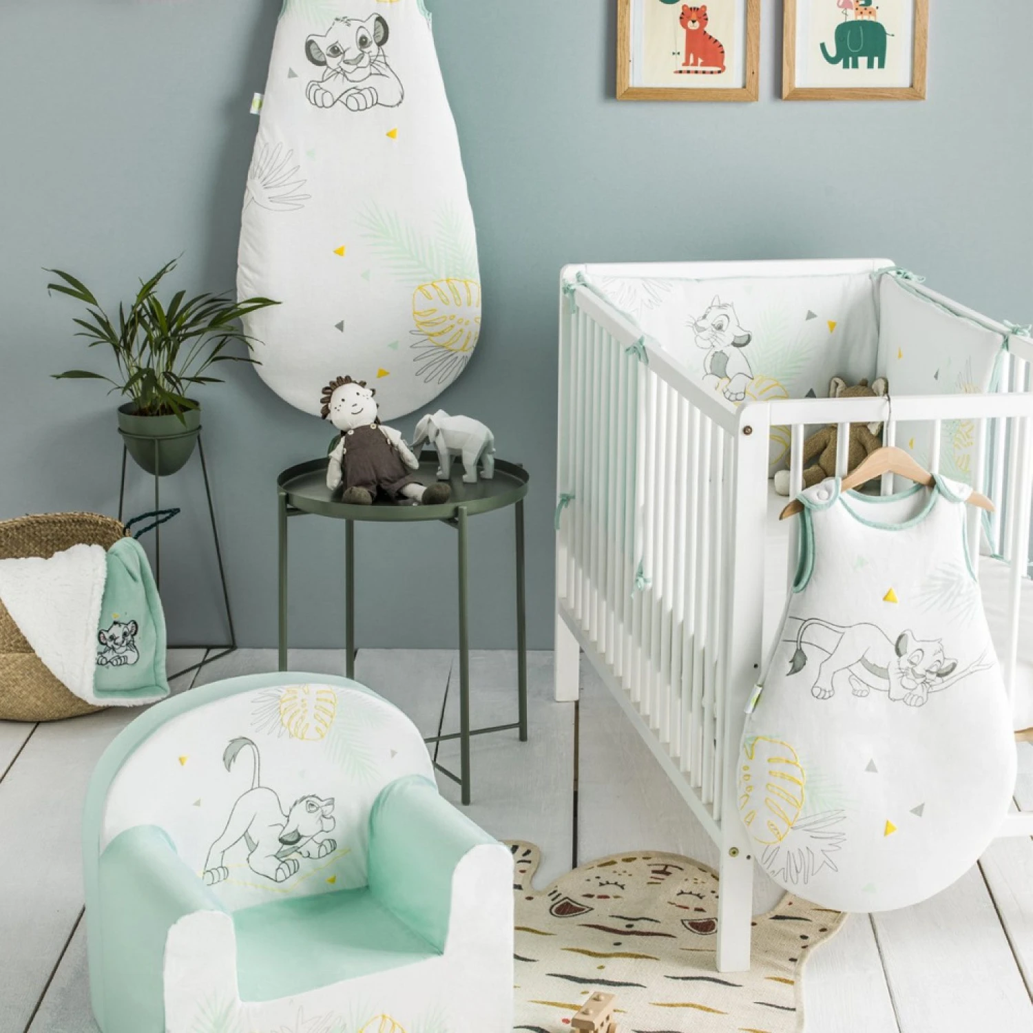 Fauteuil Club Roi Lion 5 Fauteuil Club Roi Lion – Image 3