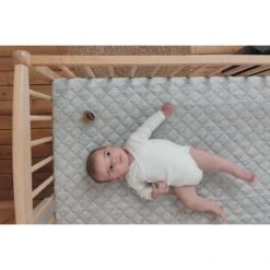 Lit En Bois 60x120 Cm Arthur Hybride Vieux Rose -Joli Nid Magasin lit arthur 60x120 avec roulettes sans barreaux amovilbles hybride vieux rose combelle OH