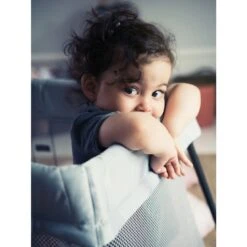 BabyBjörn Lit Parapluie Light Argent -Joli Nid Magasin lit parapluie light argent babybjorn OC