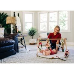 Tiny Love Tapis D'éveil Avec Arche En Bois Boho Chic 25 Tiny Love Tapis D'éveil Avec Arche En Bois Boho Chic -Joli Nid Magasin tapis eveil ultra confort et arche en bois boho chic tiny love OE