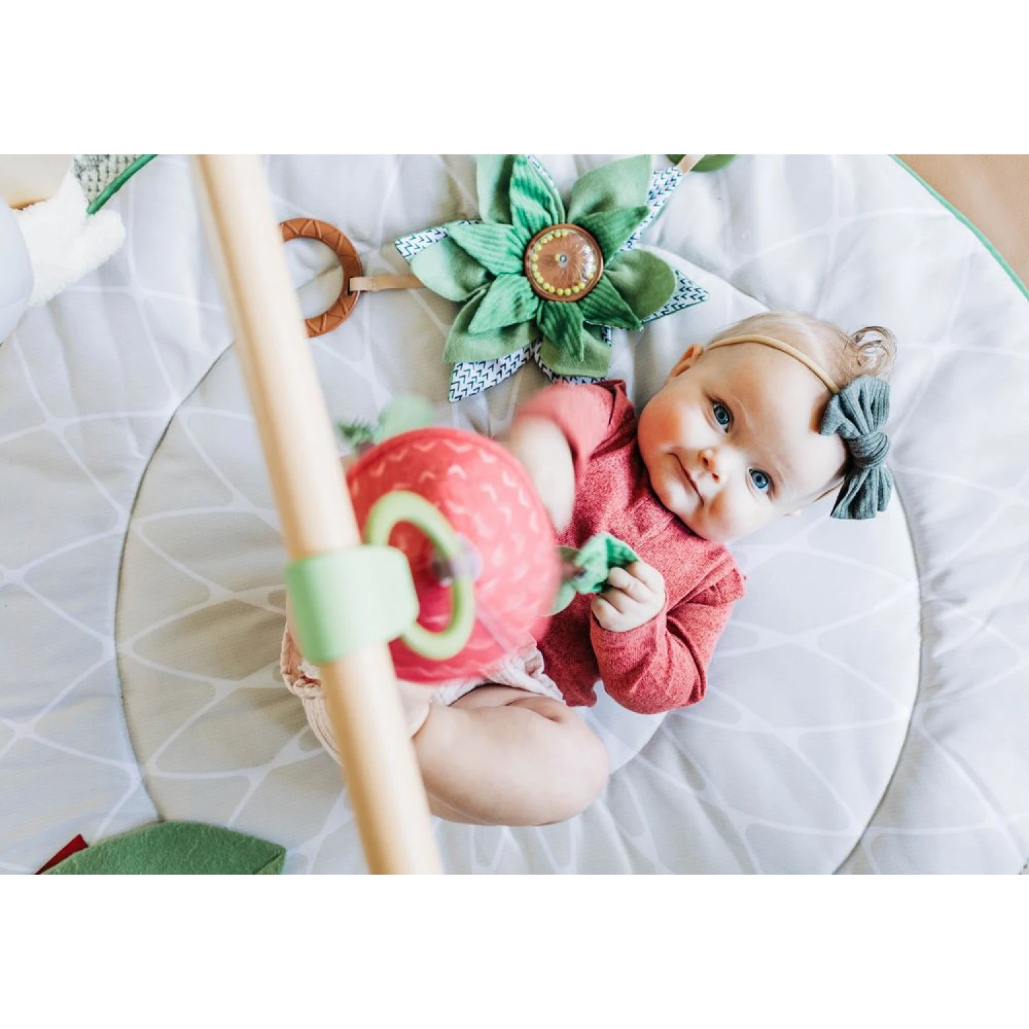 Tiny Love Tapis D'éveil Avec Arche En Bois Boho Chic 13 Tiny Love Tapis D'éveil Avec Arche En Bois Boho Chic – Image 11