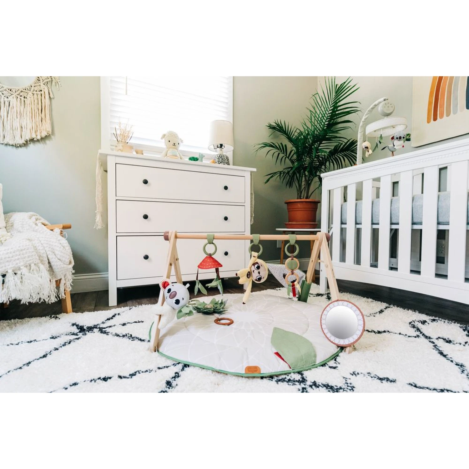 Tiny Love Tapis D'éveil Avec Arche En Bois Boho Chic 14 Tiny Love Tapis D'éveil Avec Arche En Bois Boho Chic – Image 12